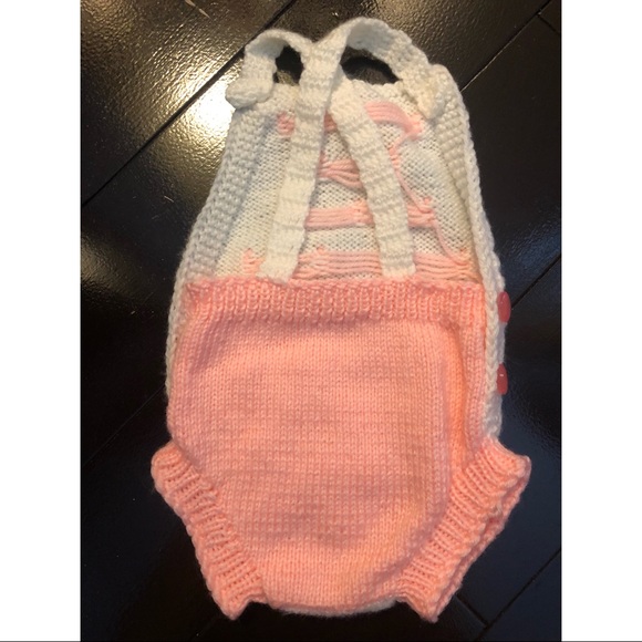 ✅HANDMADE ONESIE FOR BABY GIRL - Picture 2 of 6